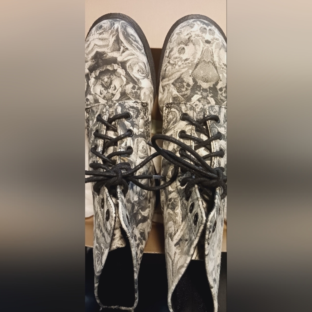 Dr. Martens Black and White Lace Up Boots - Picture 4 of 11